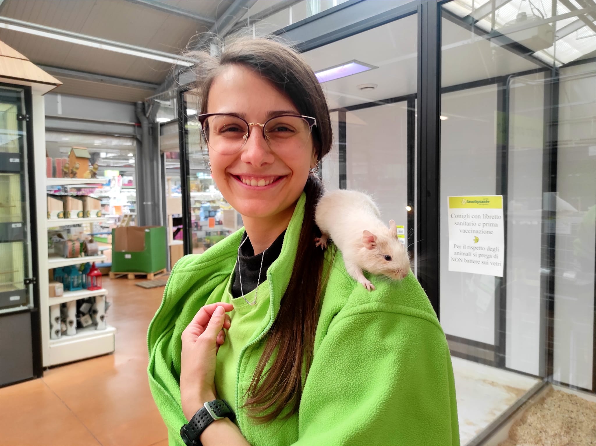 offerte e promo di aprile da Fasoli Piante: mobili e reparto zoo